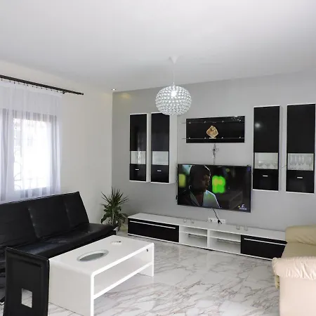 Holiday home Doree 201 *
