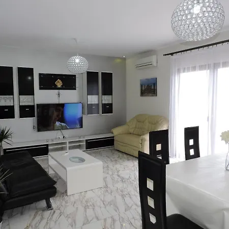 Doree 201 Holiday home *